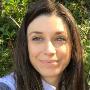 Meet your Posher, Caroline